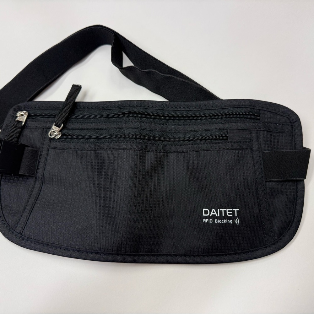 Black RFID Blocking Waist Bag- DAITET